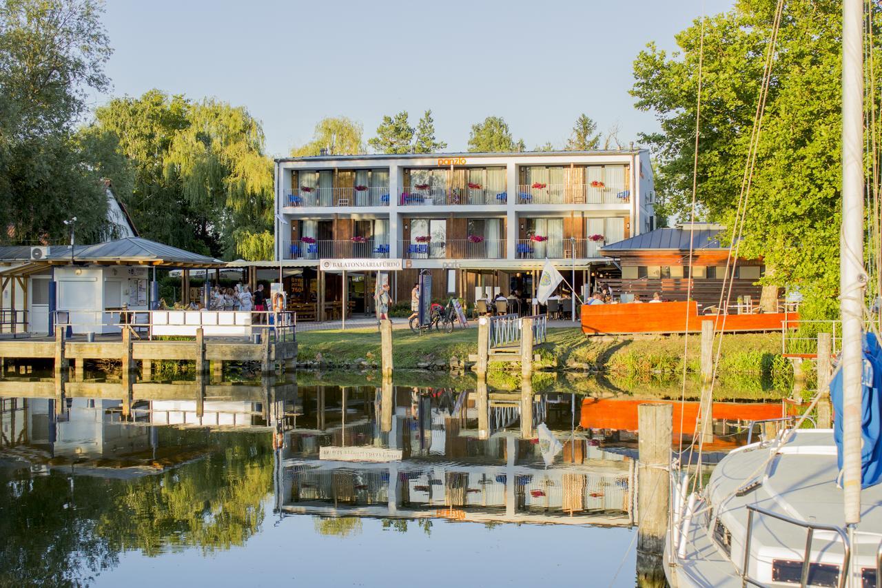 Port Etterem&Panzio Bed & Breakfast Balatonmariafurdo Exterior photo